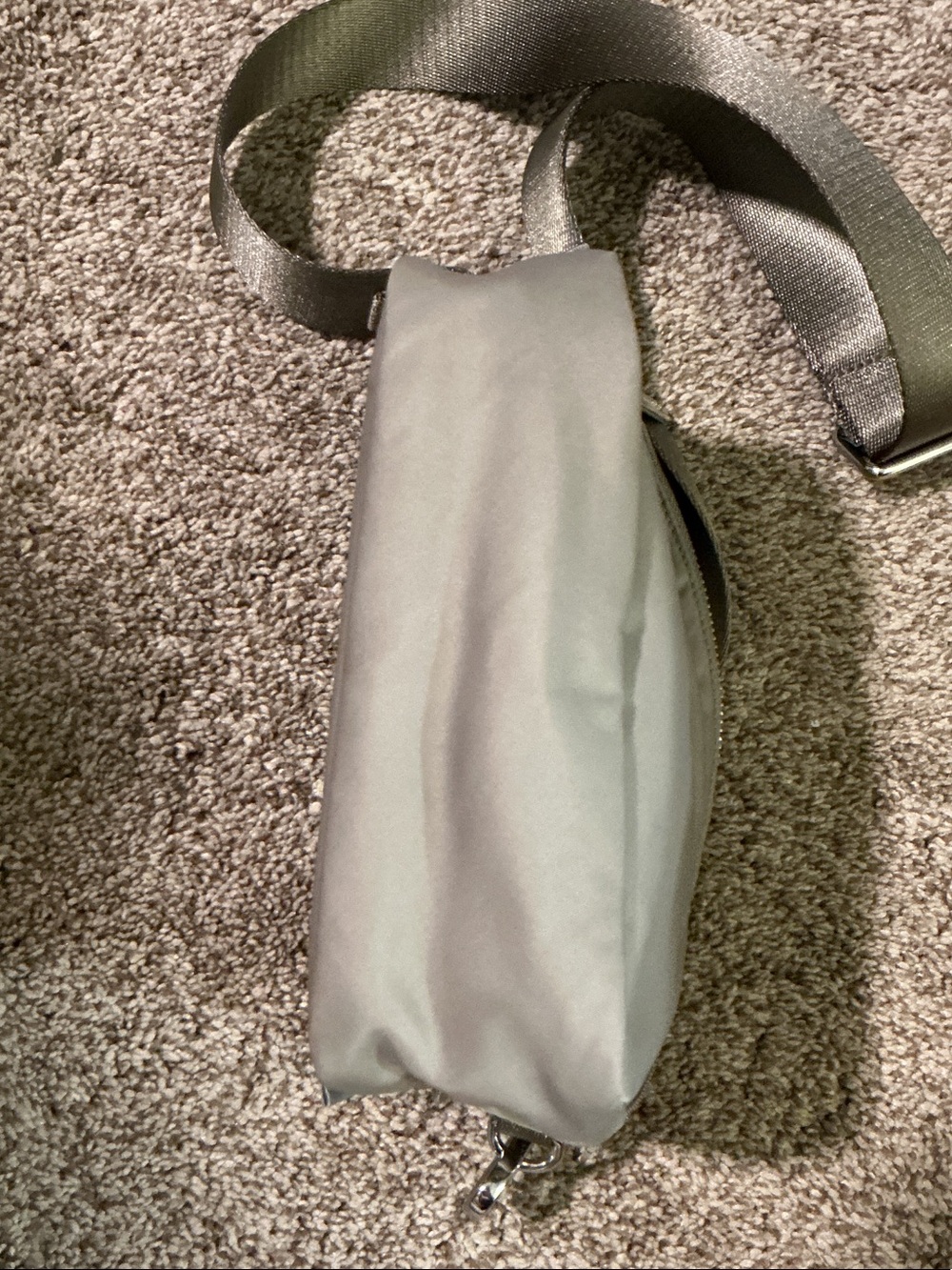 lululemon athletica olive green belt bag - Picture 3 of 10